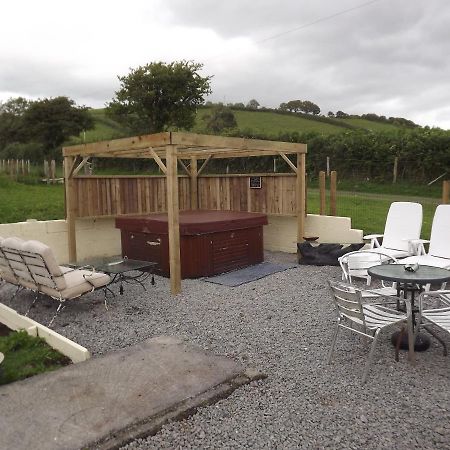 Marsh Water Ponds Fishery Villa Kidwelly Eksteriør bilde